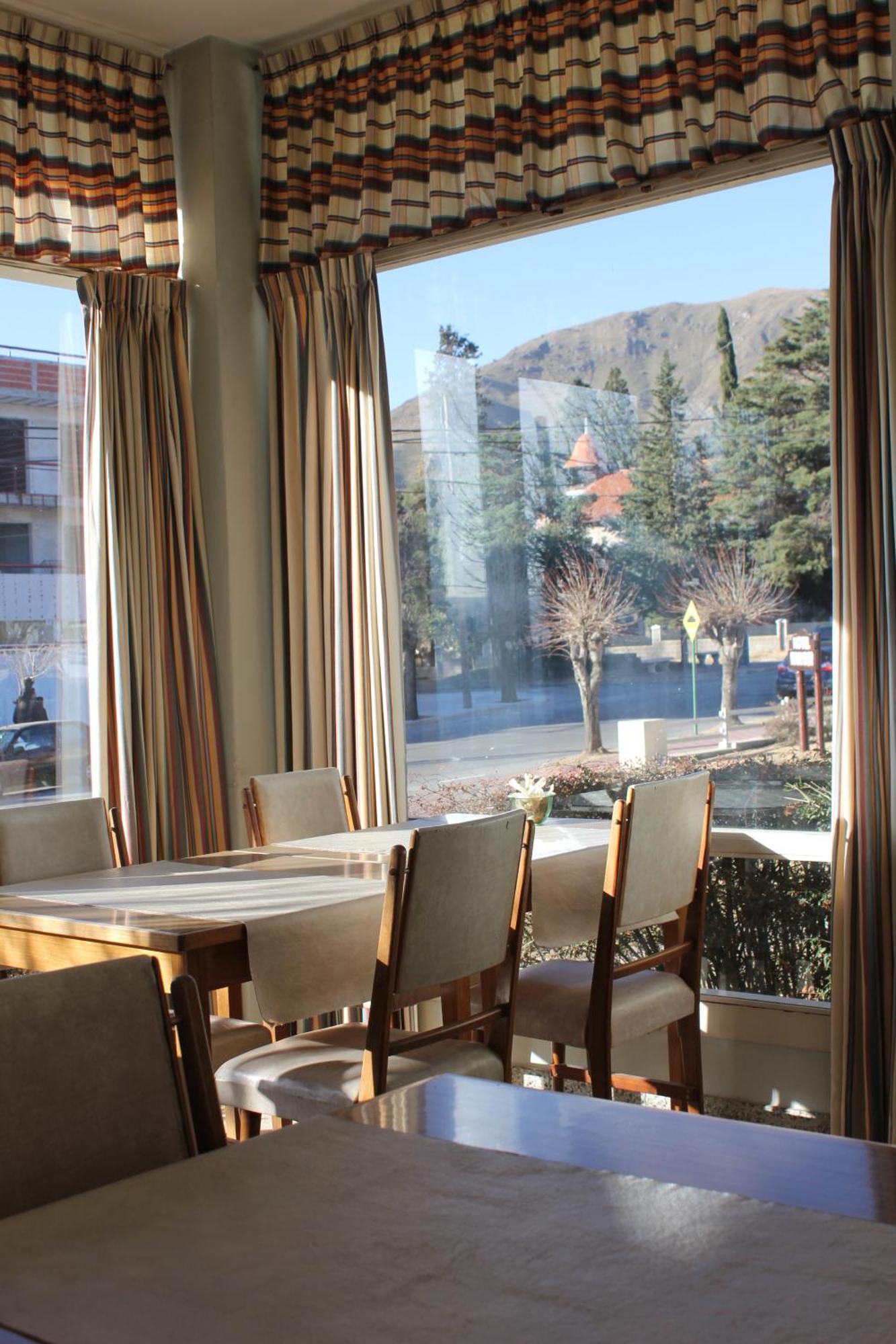 Hotel Marydor La Falda Zewnętrze zdjęcie